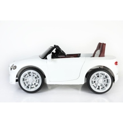 Автомобиль Bentley Continental 4469 Белый