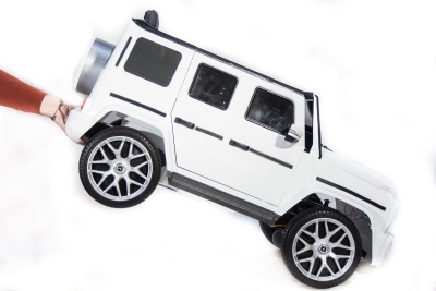Электромобиль Mercedes-Benz G63 mini (V8) 4x4 (белый)