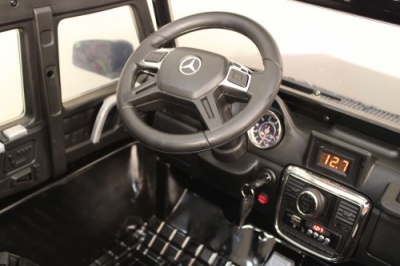 Детский электромобиль Мercedes-Benz X555XX чер.глн