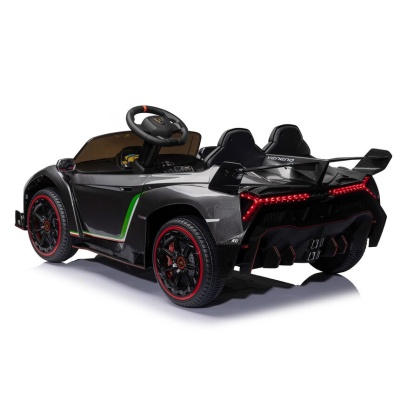 Автомобиль Lamborghini Veneno ХМХ 615В  Серебро краска