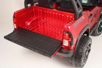 Детский электромобиль Toyota Hilux (DK-HL850) вишневый глянец