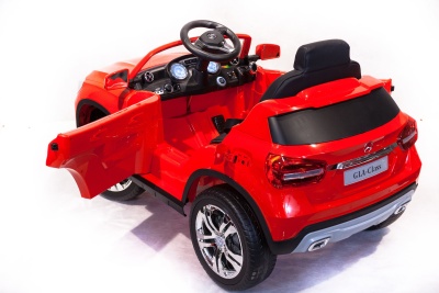 Электромобиль Mercedes-Benz GLA (красный)