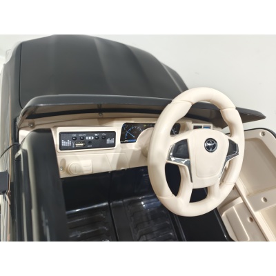 Джип Toyota LC200 2688 Черный