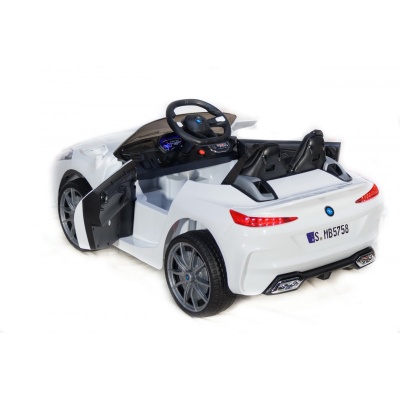 Автомобиль BMW sport 5758 Белый