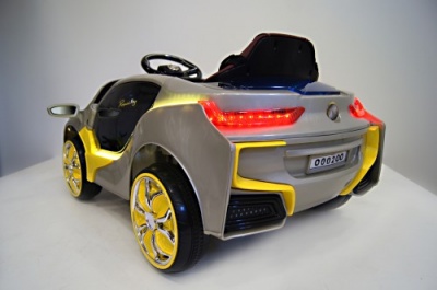 Электромобиль BMW O 002 OO Vip серебристый