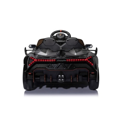 Автомобиль Lamborghini Veneno ХМХ 615В  Серебро краска