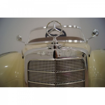 Детский электромобиль Mercedes 300S красный глянец