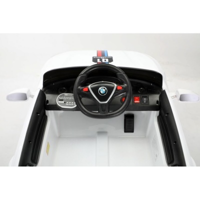 Автомобиль BMW Z 4316 Белый